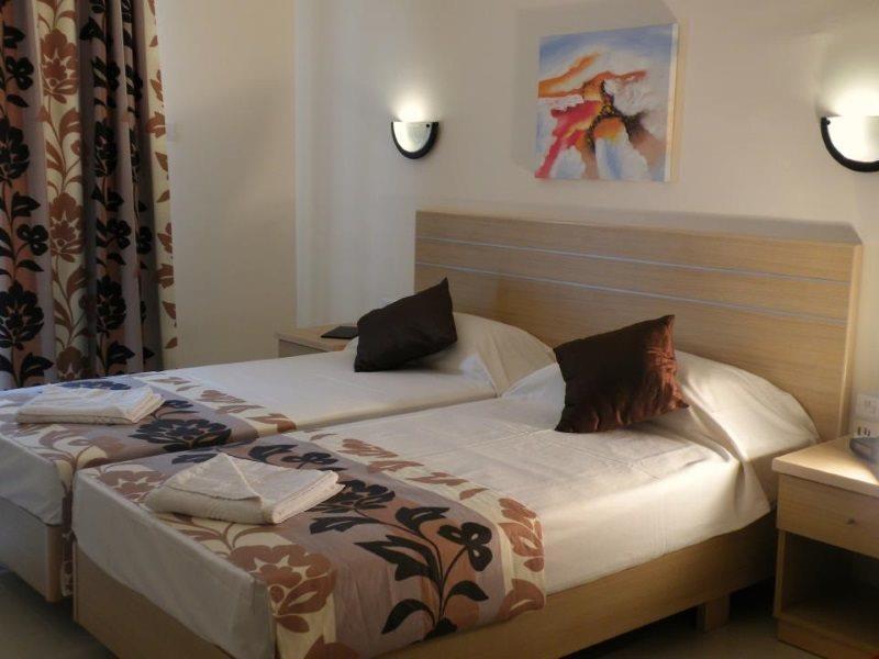 Saint Julian's Dean Hamlet Hotel מראה חיצוני תמונה