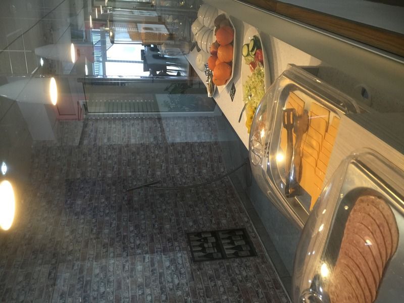 Saint Julian's Dean Hamlet Hotel מראה חיצוני תמונה