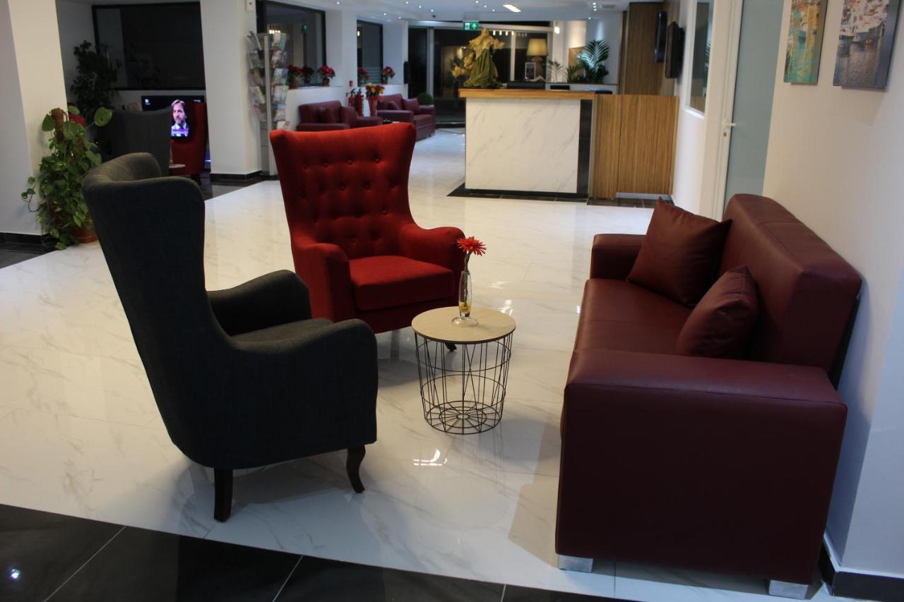 Saint Julian's Dean Hamlet Hotel מראה חיצוני תמונה
